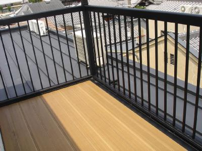 四坊大宮ビルのバルコニー