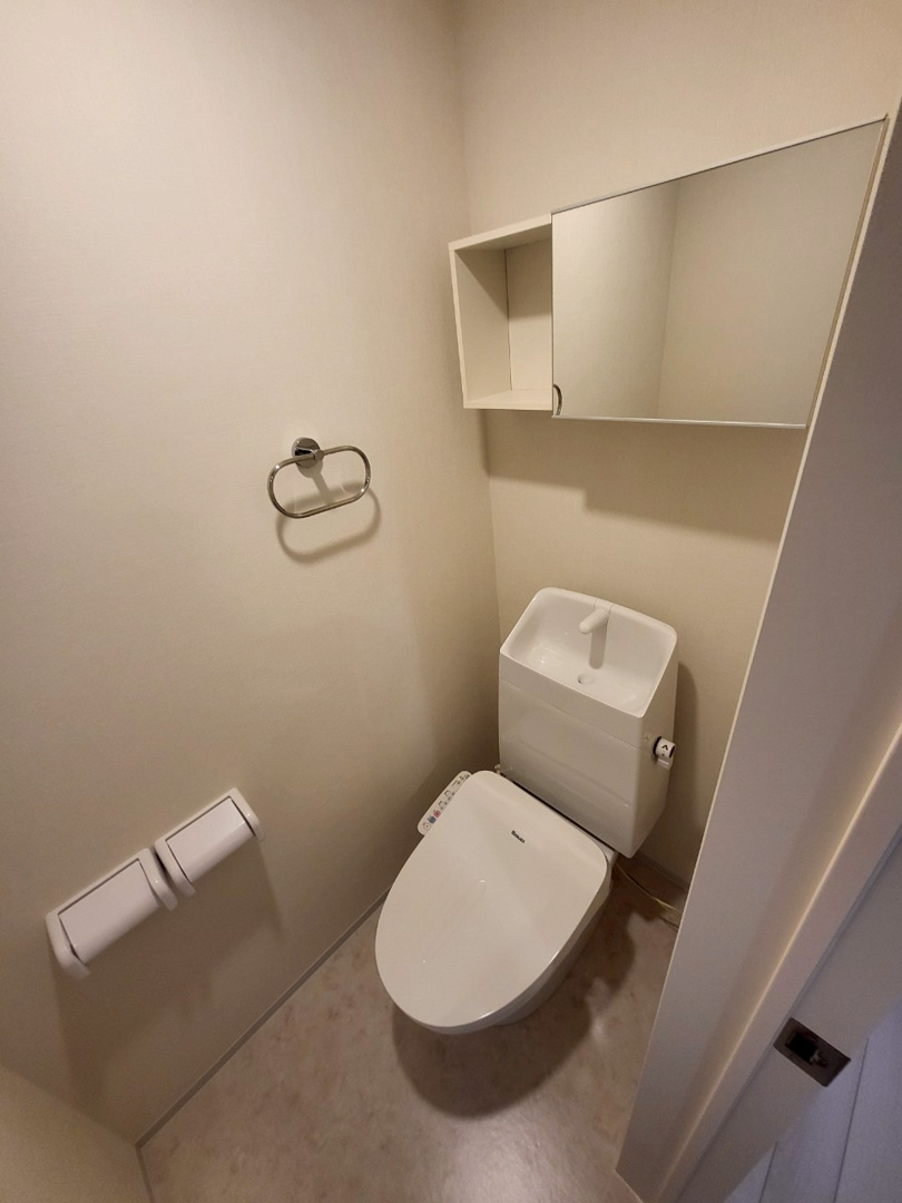 【トイレ】 | ※同タイプの写真となります。