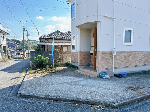 【No.7556】気高町勝見/H22年築/3LDK/現況販売（11/30迄）の前面道路含む現地写真