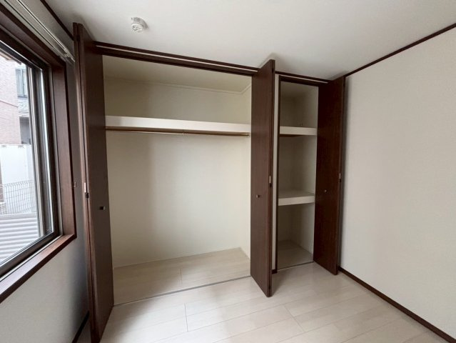 ネットハイツCの収納