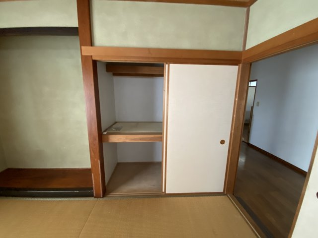 茂原市谷本　中古戸建の収納