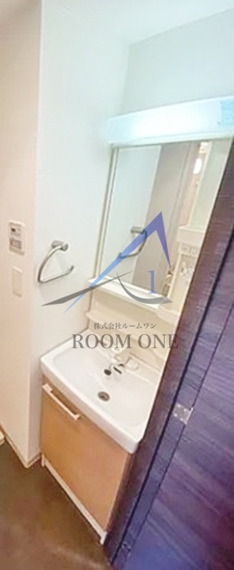 ルクシェール横濱吉野町の洗面所|洗面台です。