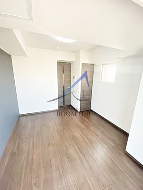 ルクシェール横濱吉野町の居間・リビング|洋室のお部屋です。