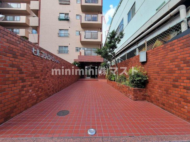 ヒルブリッジヒルNO1のエントランス