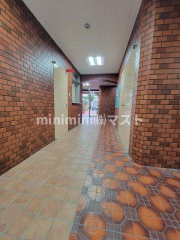 ヒルブリッジヒルNO1のロビー