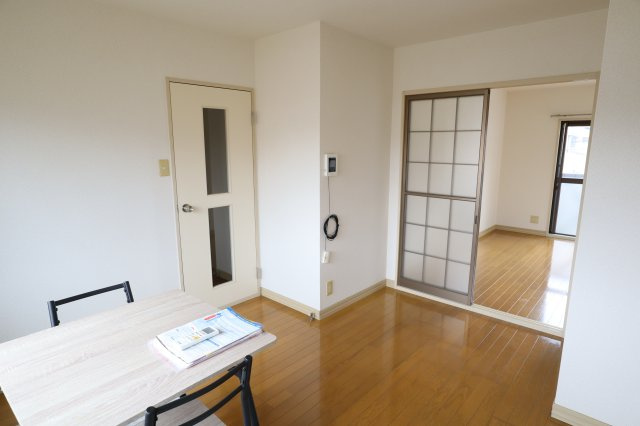 シェーンバッハ八木の居間・リビング