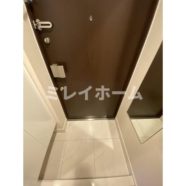 コンフォリア西馬込HILLSIDEの玄関