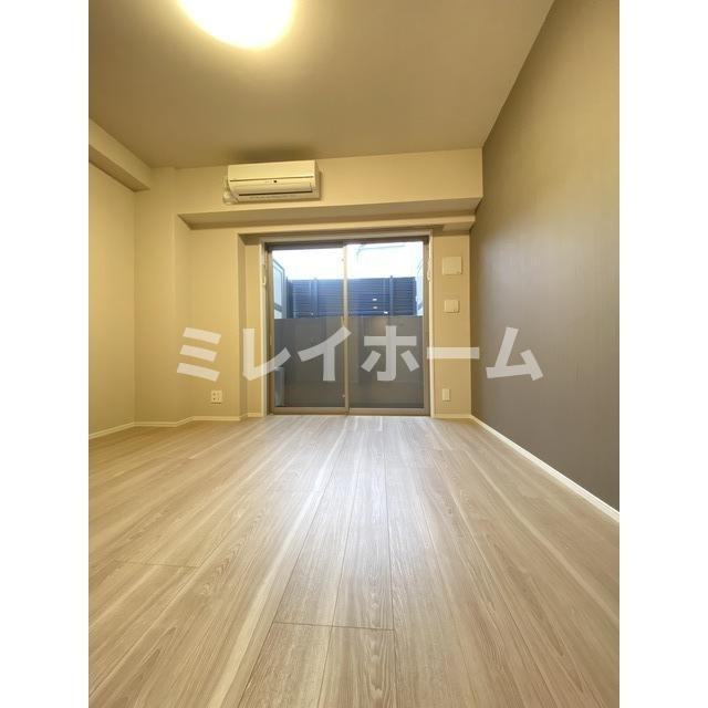 コンフォリア西馬込HILLSIDEの居間・リビング