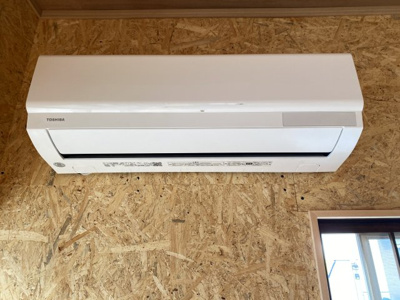 【設備】 | 中里1丁目貸家 | エアコン新品