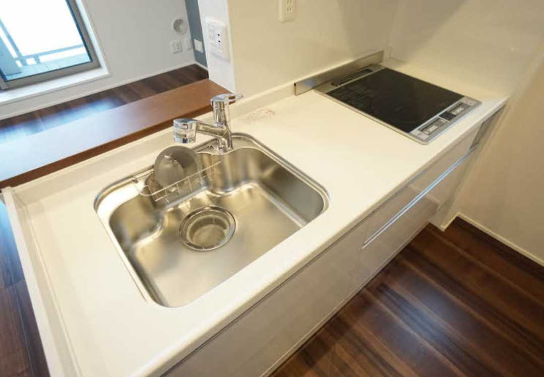 アルファーストⅡ　敷金０　ネット無料　シャーメゾンのキッチン