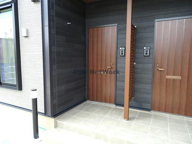 ガーデン・ハウス　Bのエントランス|エントランス部分