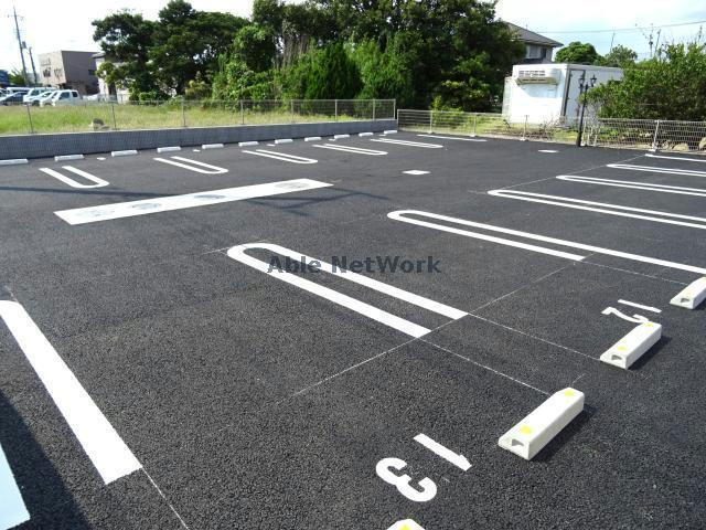 ガーデン・ハウス　Bの駐車場|駐車場