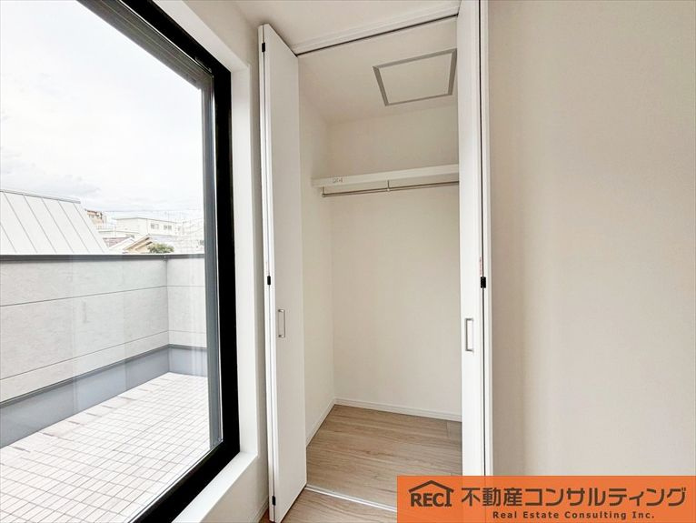 神戸市灘区篠原中町4丁目　新築戸建の収納