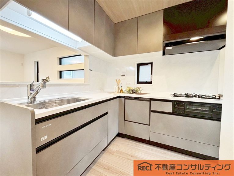 神戸市灘区篠原中町4丁目　新築戸建のキッチン