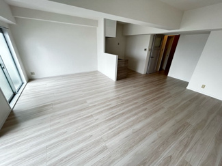 【洋室】 | ラントシュトラーセ