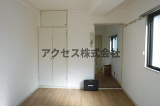 【居間・リビング】 | 2面採光です