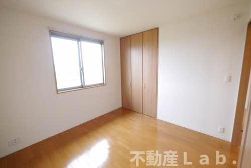 ティアラの内装