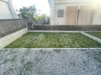 【庭】 | うるま市豊原2期（全3棟）3号棟 | 3号棟　広々お庭付き♪