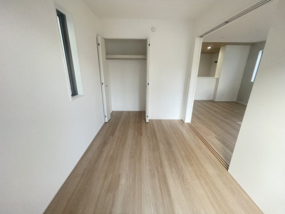 【洋室】 | うるま市豊原2期（全3棟）ラスト3号棟 | 3号棟　1階洋室5帖＋CL付き♪