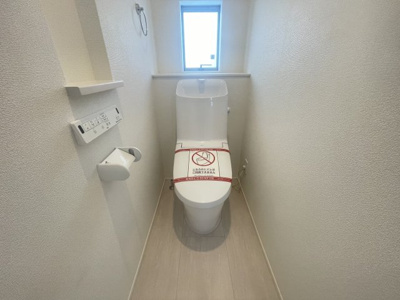 【トイレ】 | うるま市豊原2期（全3棟）3号棟 | 3号棟　温水洗浄便座♪