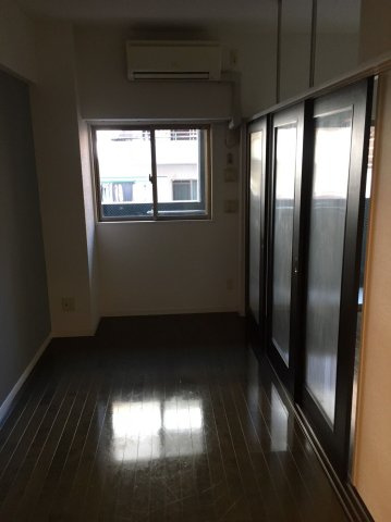 ルネッサンス21薬院サウスの居間・リビング