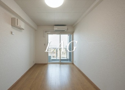 【居間・リビング】 | ＬＵＭＥＥＤ江古田 | 洋室のお部屋です。