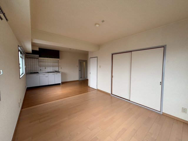 ピアイースト姫路白浜の居間・リビング