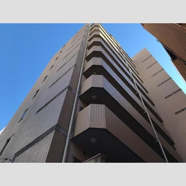 S-FORT新大阪ravirの外観