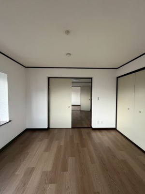 【洋室】 | イーストヒル鷺沼 | 落ち着いた色調の洋室です