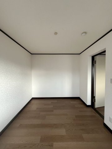 【洋室】 | イーストヒル鷺沼