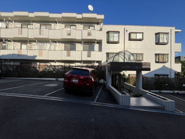 【駐車場】 | イーストヒル鷺沼 | 駐車場です