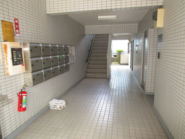 【エントランス】 | イーストヒル鷺沼