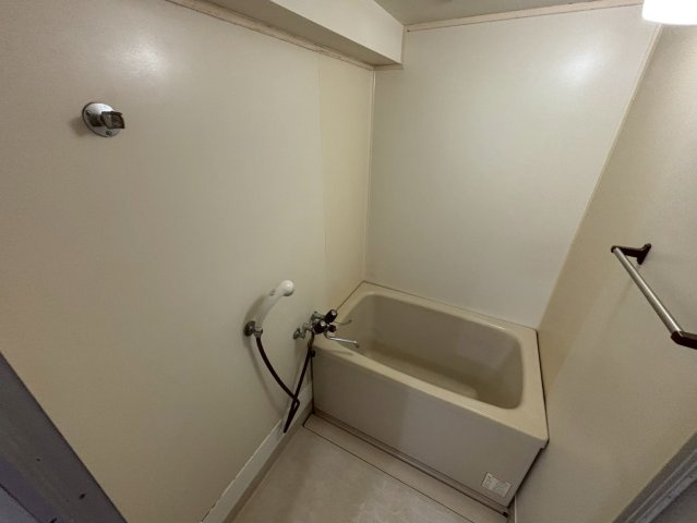 ピアイースト姫路白浜の浴室