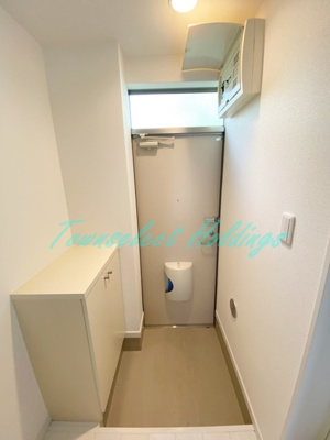 【玄関】 | ラフィール汐入 | シューズボックス付き♪