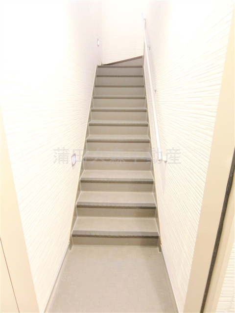 REGALEST KAMATA(レガリストカマタ）のその他共用部分|共用階段