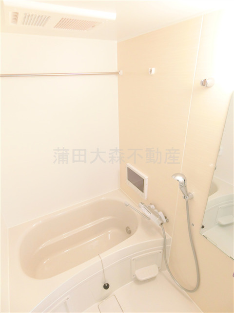 REGALEST KAMATA(レガリストカマタ）の浴室|浴室TV！と追焚+浴室乾燥機付のお風呂　バスルーム