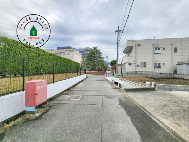 粕屋郡篠栗町田中4丁目第3-1棟（1号棟）の前面道路含む現地写真|前面道路です。