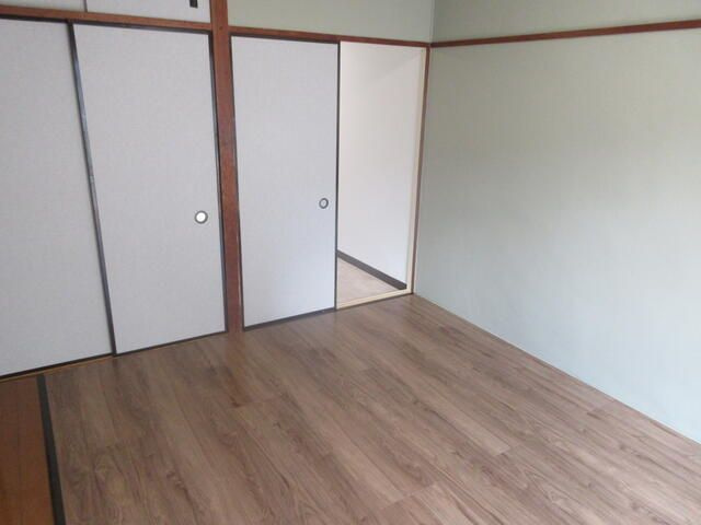 コーポ押上の洋室