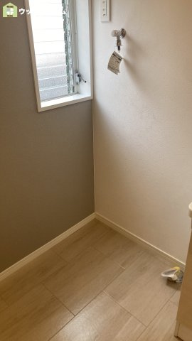 越谷市弥十郎　中古一戸建てのランドリースペース