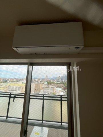 S-RESIDENCE天満橋arの内装|明るい色調の室内です