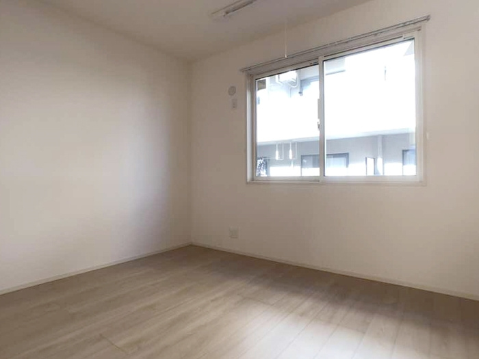 岸和田市額原町のハイツの居間・リビング|おしゃれなリビングです