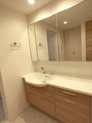 岸和田市額原町のハイツの洗面所|洗面所です