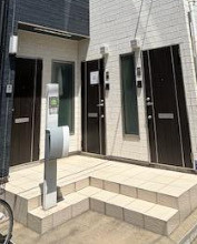 あおばはうす立花のエントランス