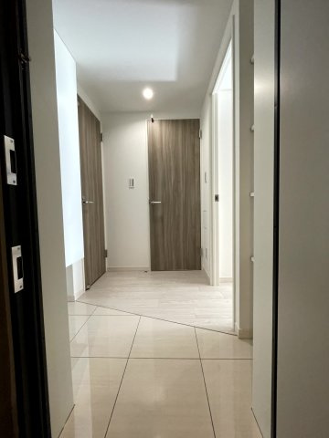 aLATO Oyamaの玄関