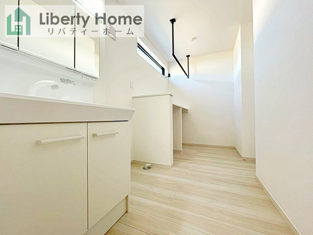 つくば市高野3期　新築戸建　2号棟の脱衣所