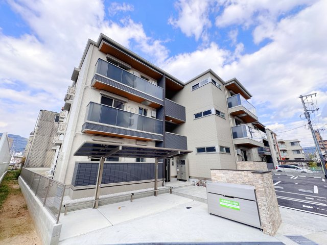 チェリーカーサ西原