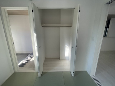 【収納】 | うるま市豊原2期（全3棟）2号棟 | 2号棟　和洋室4.5帖＋CL付き♪