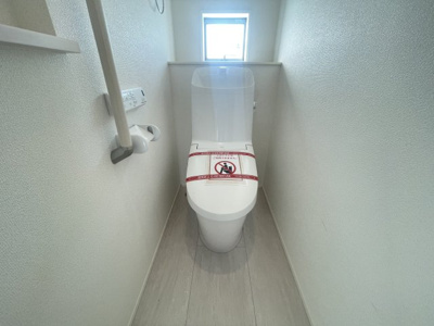 【トイレ】 | うるま市豊原2期（全3棟）2号棟 | 2号棟　温水洗浄便座♪