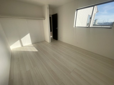 【洋室】 | うるま市豊原2期（全3棟）2号棟 | 2号棟　洋室6.93帖＋CL付き♪