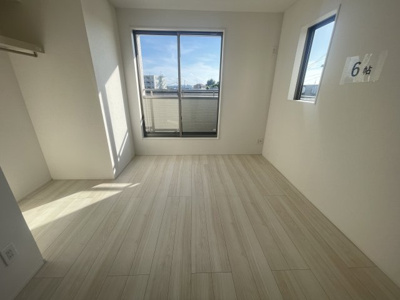 【洋室】 | うるま市豊原2期（全3棟）2号棟 | 2号棟　洋室6帖＋CL付き♪